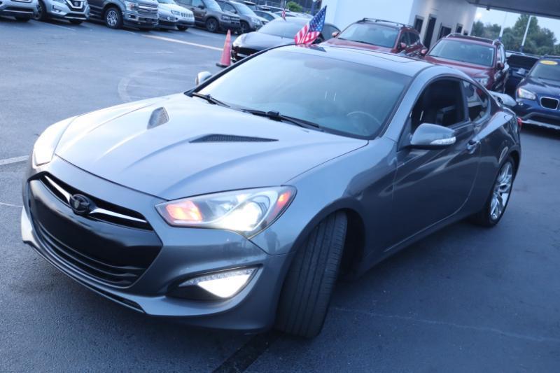 Hyundai Genesis Coupe 3.8 R-Spec 6MT 2013