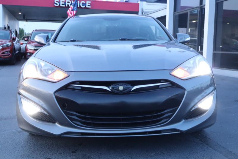 Hyundai Genesis Coupe 3.8 R-Spec 6MT 2013