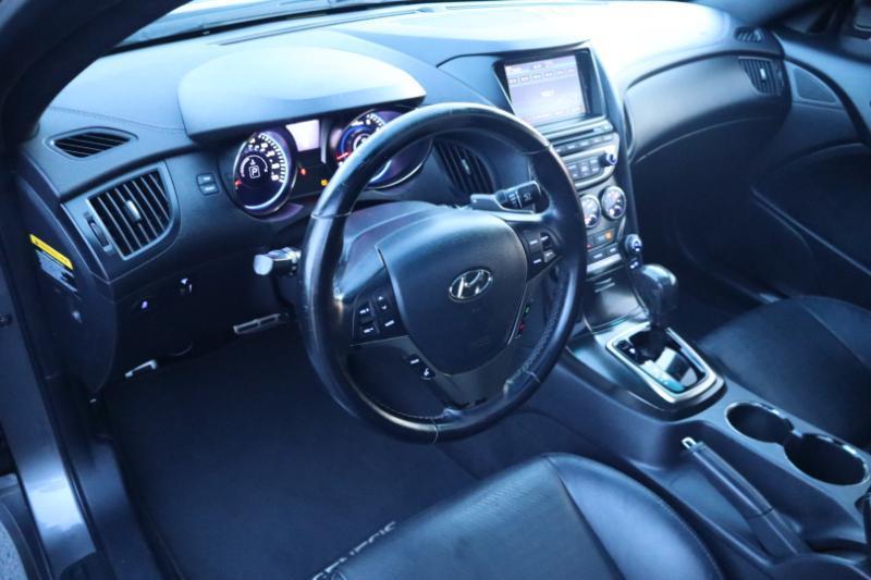Hyundai Genesis Coupe 3.8 R-Spec 6MT 2013