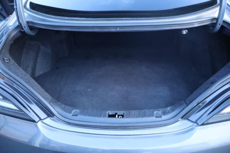 Hyundai Genesis Coupe 3.8 R-Spec 6MT 2013