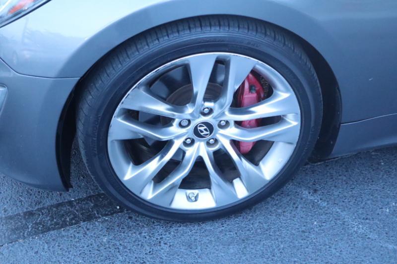Hyundai Genesis Coupe 3.8 R-Spec 6MT 2013