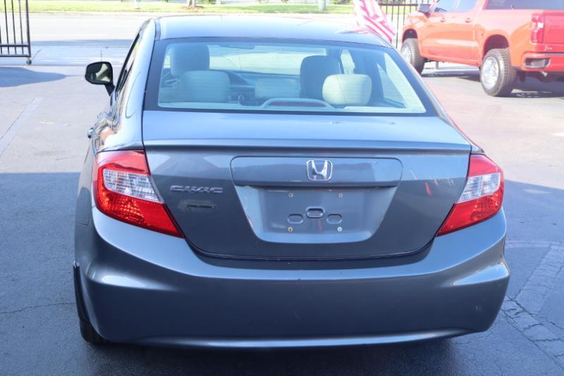 Honda Civic EX-L Sedan 5-Speed AT 2012