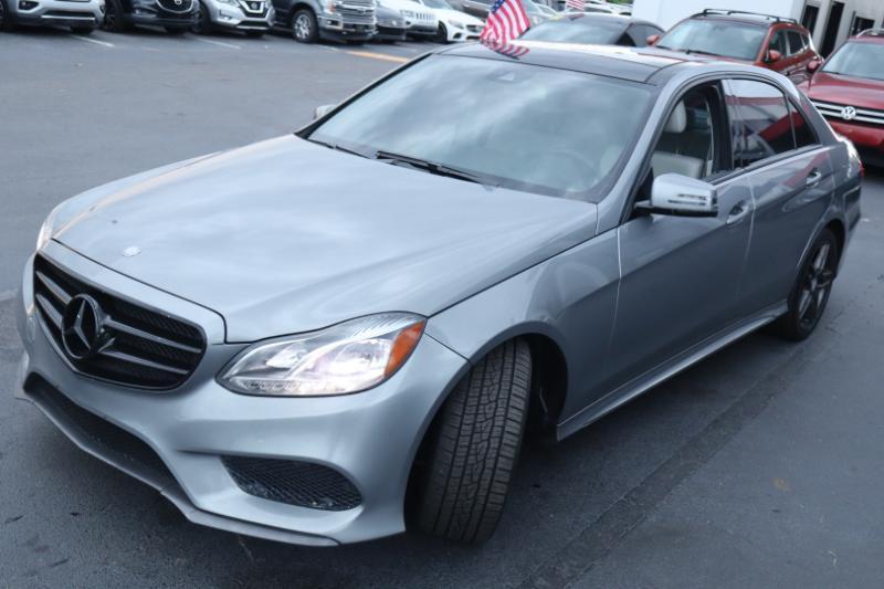 Mercedes-Benz E-Class E350 Luxury Sedan 2014