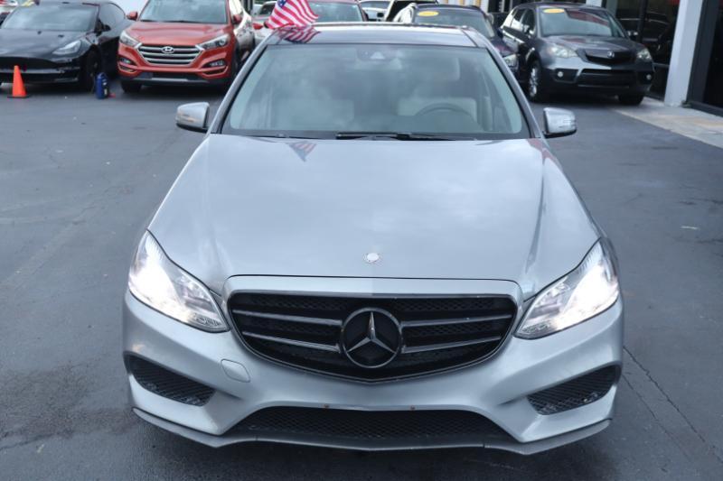 Mercedes-Benz E-Class E350 Luxury Sedan 2014