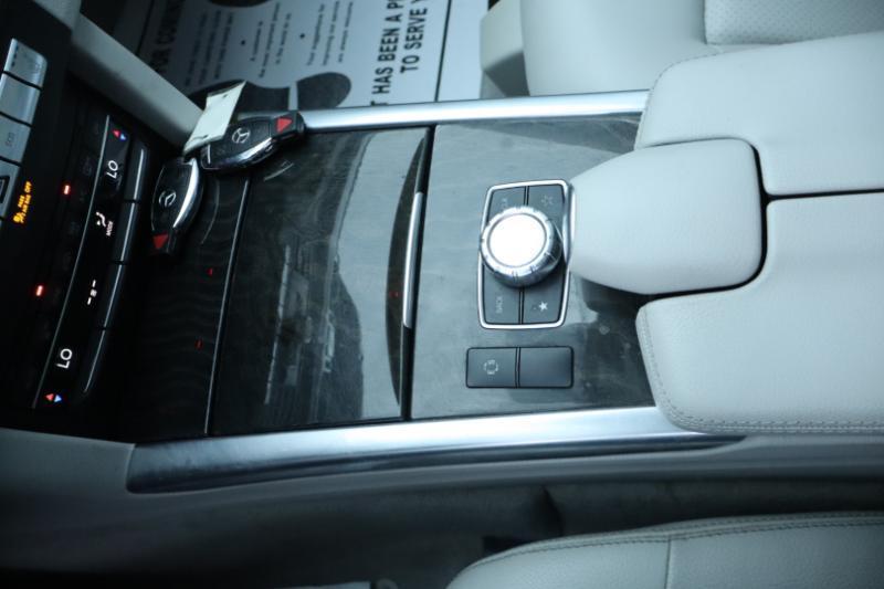 Mercedes-Benz E-Class E350 Luxury Sedan 2014