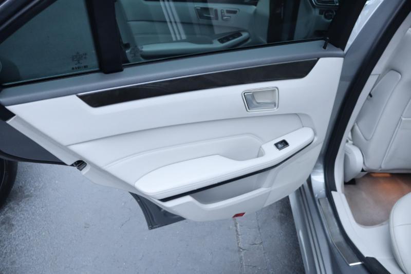 Mercedes-Benz E-Class E350 Luxury Sedan 2014