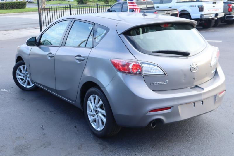 Mazda MAZDA3 i Touring AT 5-Door 2013