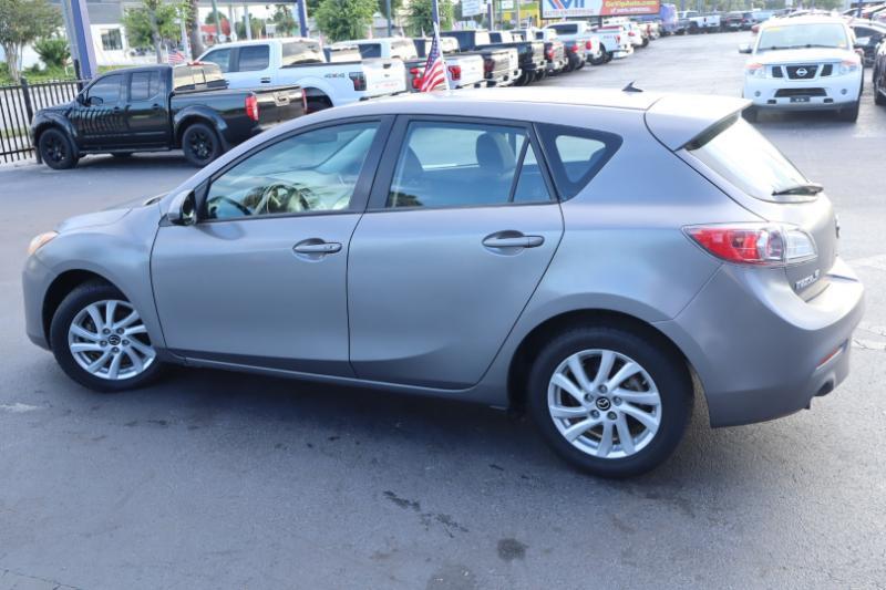 Mazda MAZDA3 i Touring AT 5-Door 2013