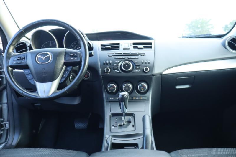 Mazda MAZDA3 i Touring AT 5-Door 2013