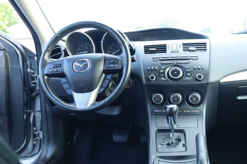 Mazda MAZDA3 i Touring AT 5-Door 2013