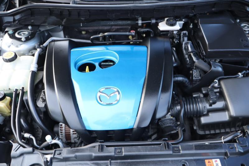 Mazda MAZDA3 i Touring AT 5-Door 2013