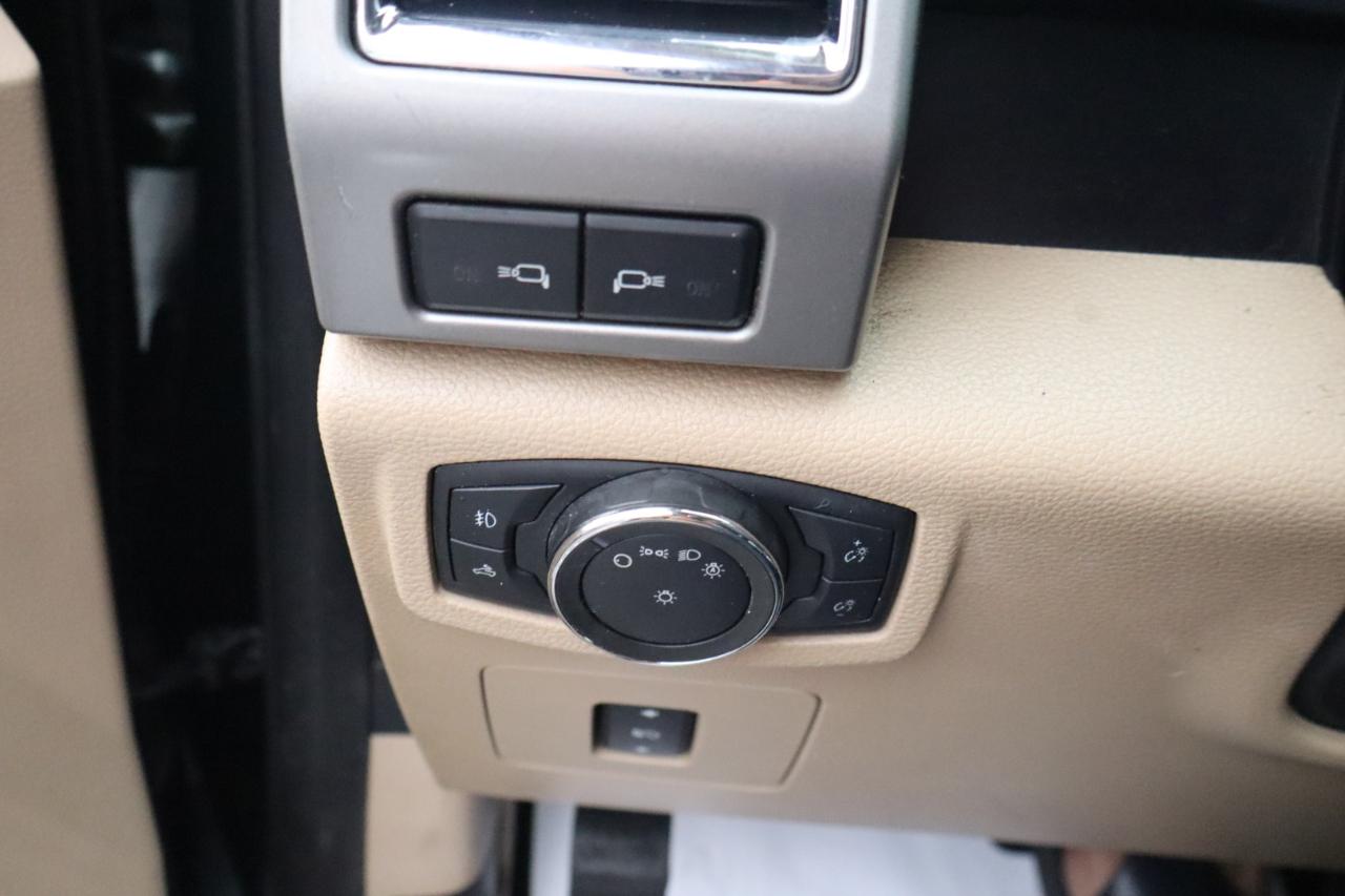 Ford F-150 2WD SuperCrew 157" King Ranch 2016