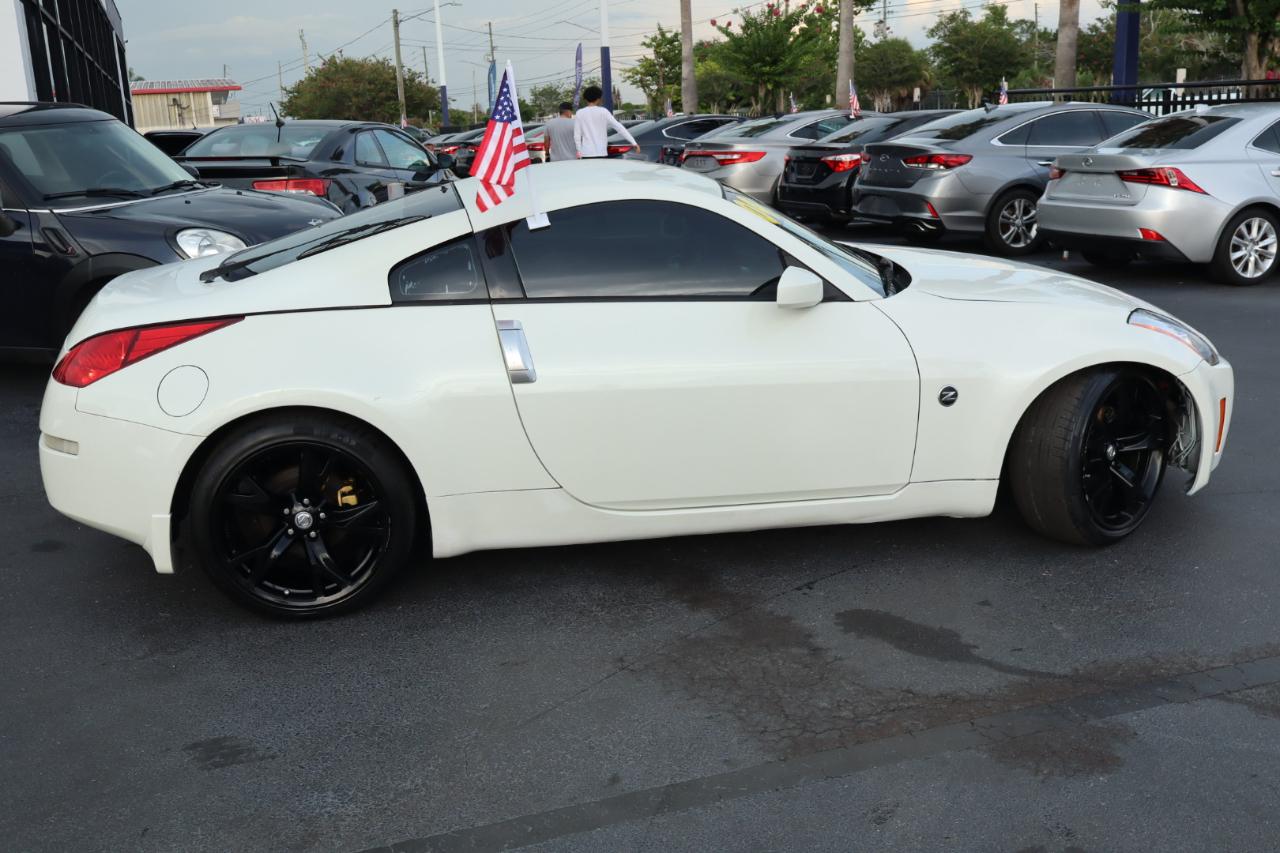 Nissan 350Z 2dr Cpe Enthusiast Auto 2004