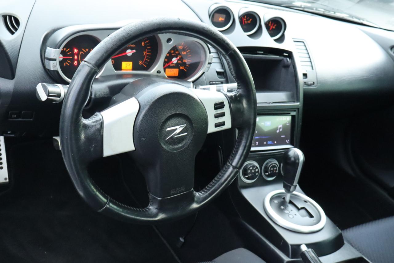 Nissan 350Z 2dr Cpe Enthusiast Auto 2004