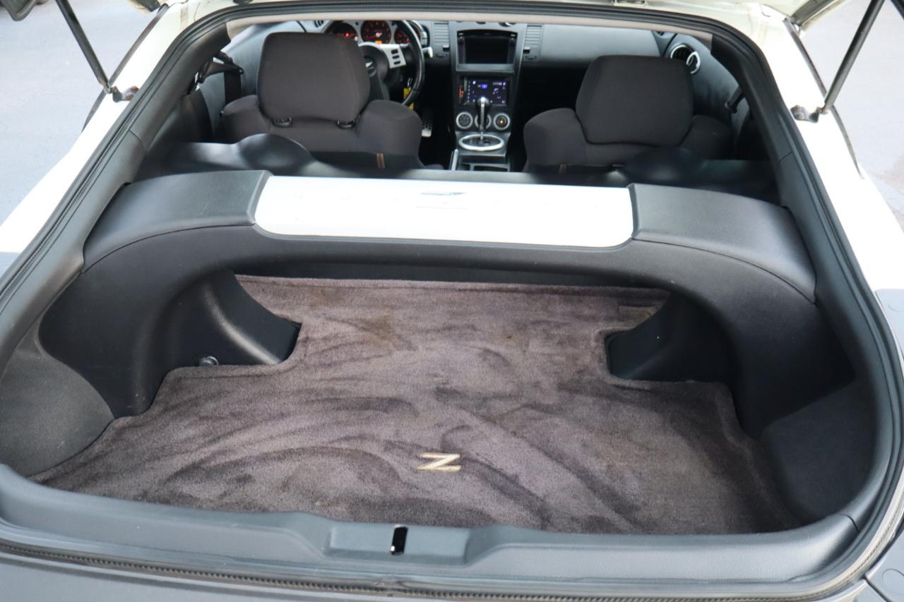 Nissan 350Z 2dr Cpe Enthusiast Auto 2004