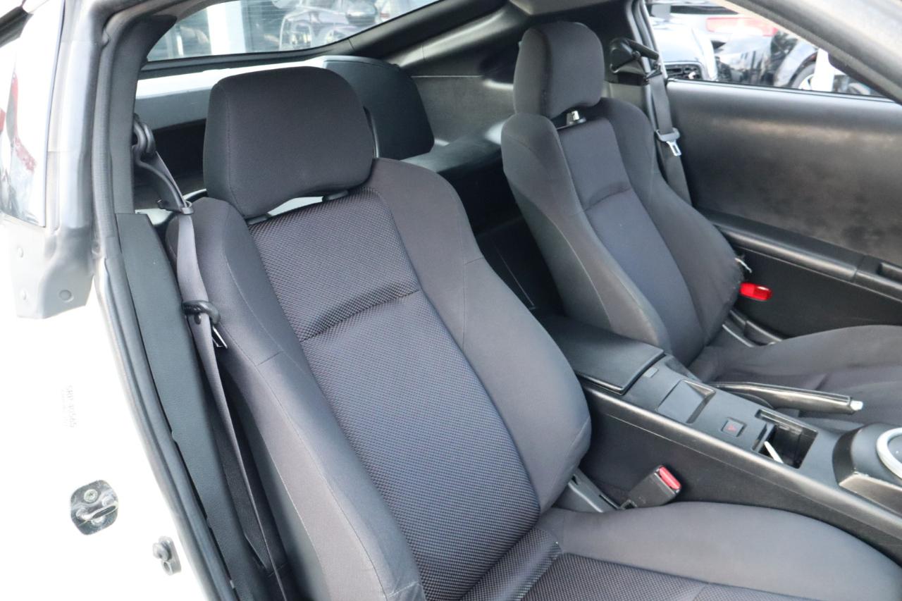 Nissan 350Z 2dr Cpe Enthusiast Auto 2004