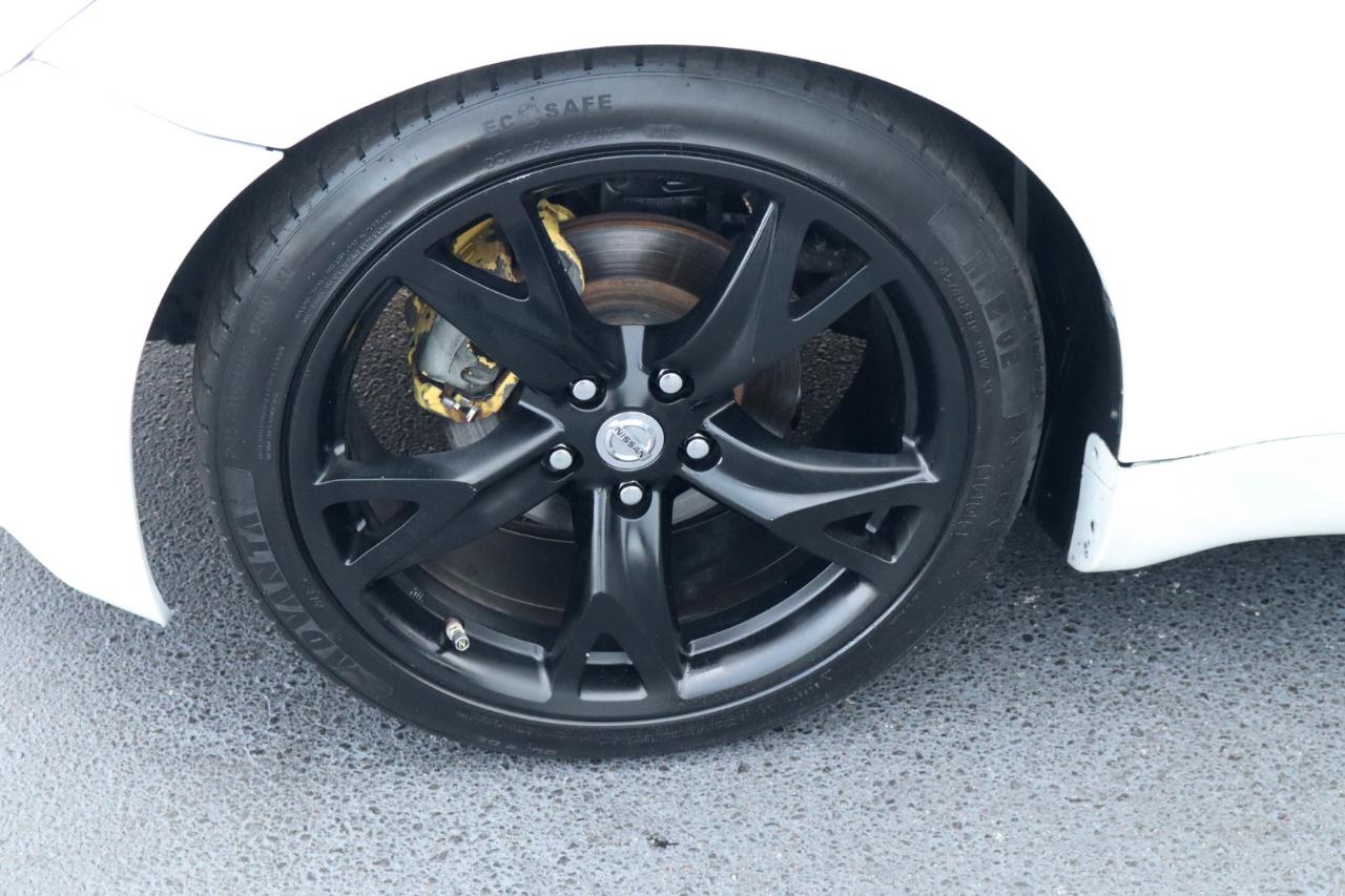 Nissan 350Z 2dr Cpe Enthusiast Auto 2004