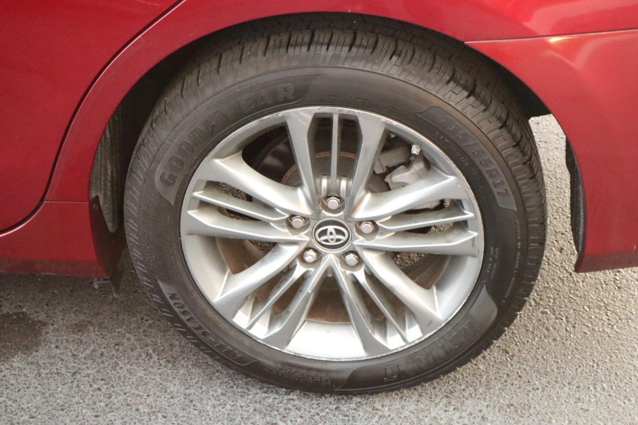 Toyota Camry 4dr Sdn I4 Auto SE w/Special Edition Pkg (Natl) 2016