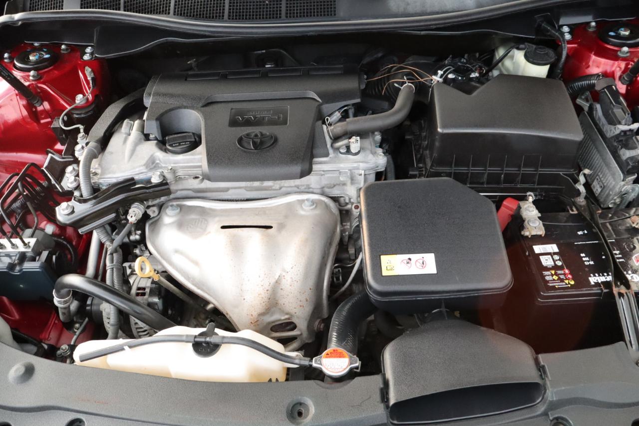 Toyota Camry 4dr Sdn I4 Auto SE w/Special Edition Pkg (Natl) 2016