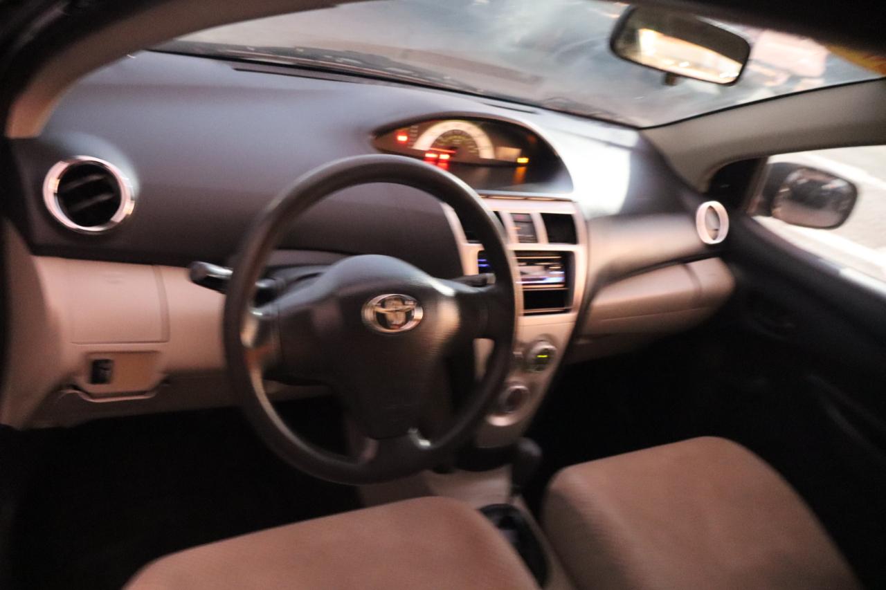Toyota Yaris 4dr Sdn Auto Base (Natl) 2007