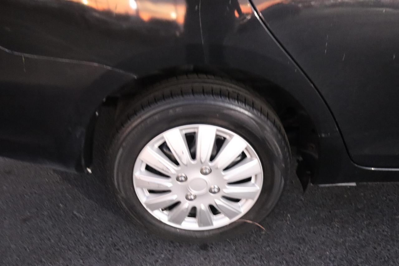 Toyota Yaris 4dr Sdn Auto Base (Natl) 2007