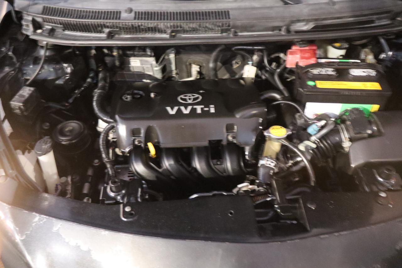 Toyota Yaris 4dr Sdn Auto Base (Natl) 2007