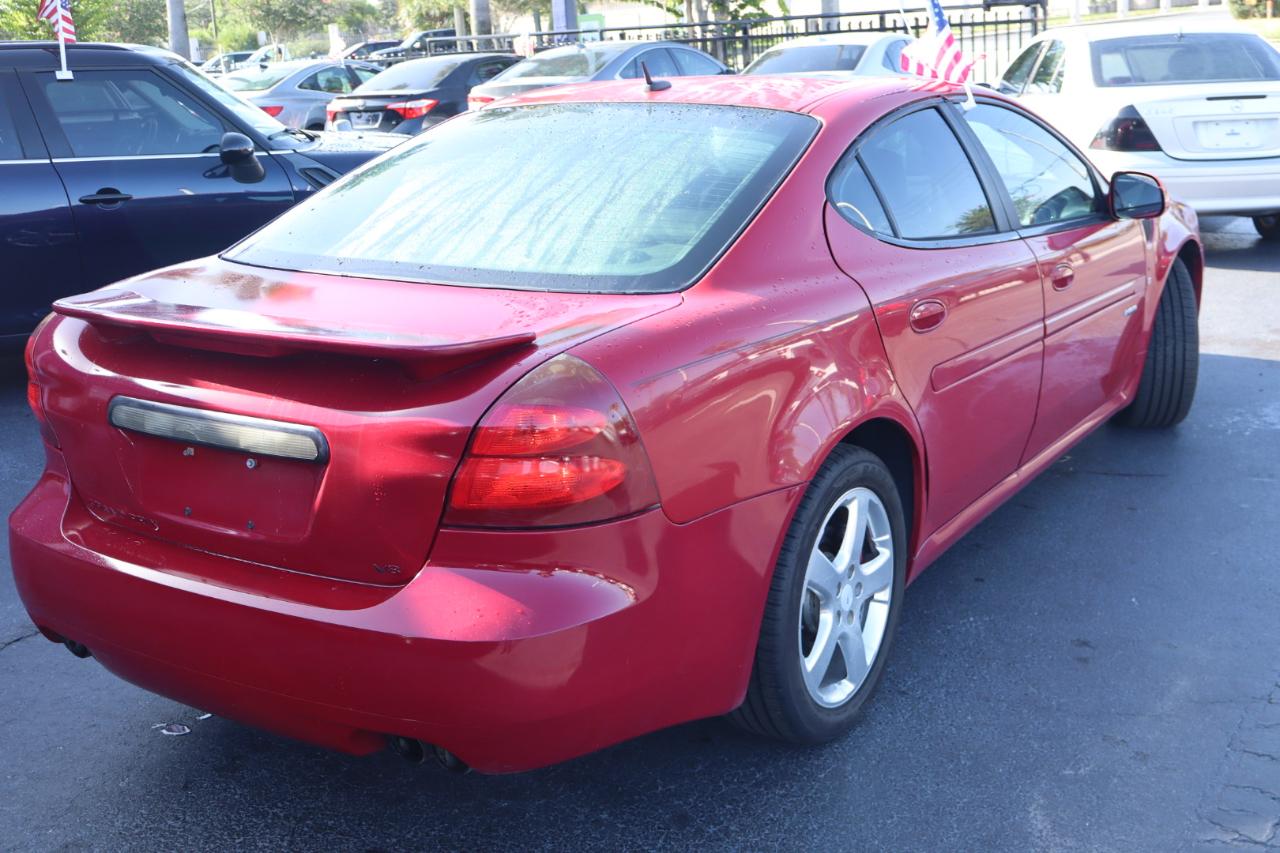 Pontiac Grand Prix 4dr Sdn GXP 2008