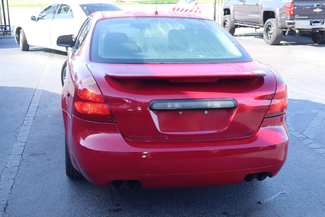 Pontiac Grand Prix 4dr Sdn GXP 2008