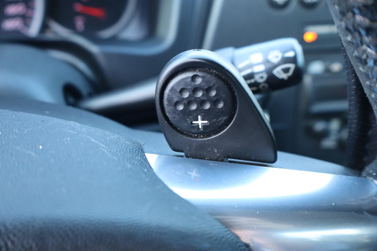 Pontiac Grand Prix 4dr Sdn GXP 2008