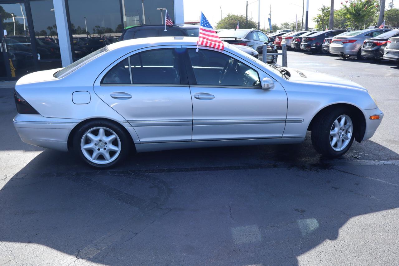 Mercedes-Benz C-Class  2001