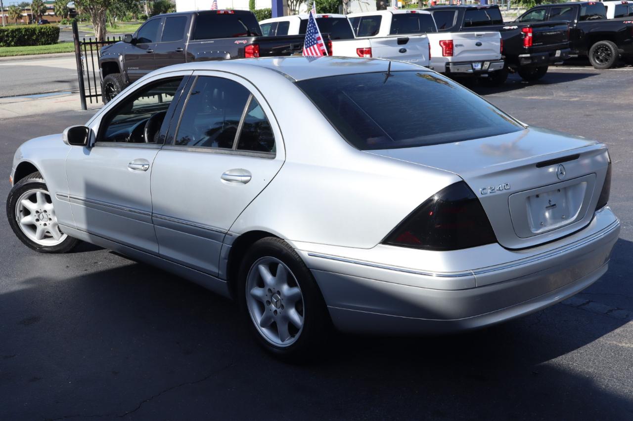 Mercedes-Benz C-Class  2001
