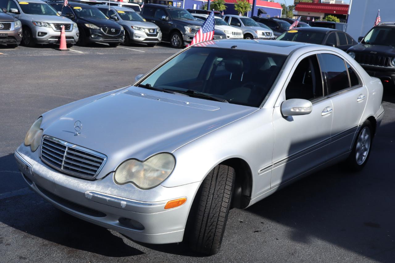 Mercedes-Benz C-Class  2001