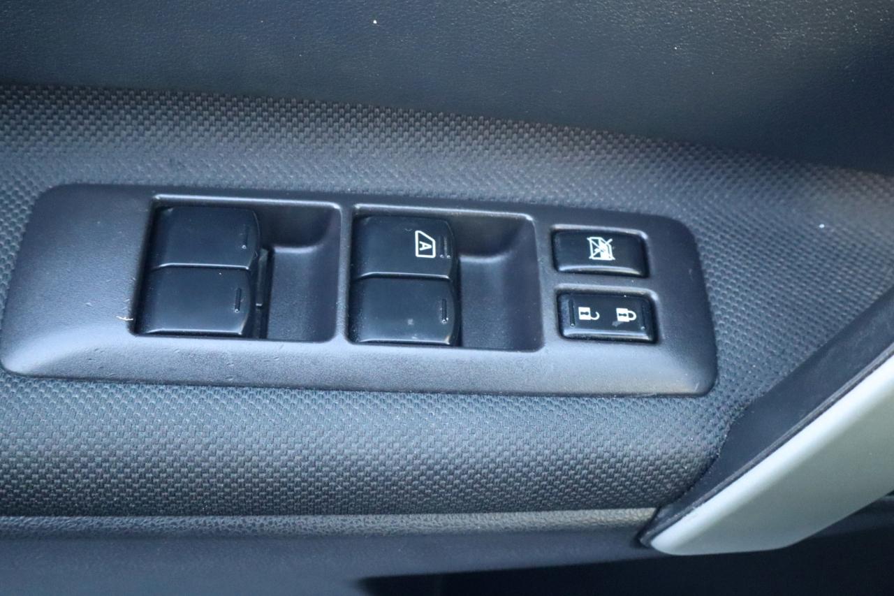 Nissan Rogue Select AWD 4dr S 2015