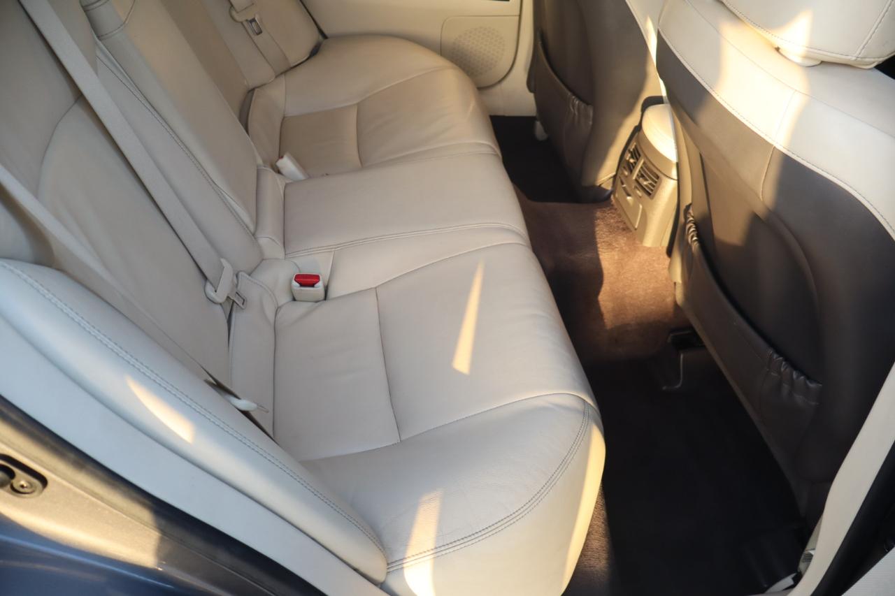 Lexus IS 250 4dr Sport Sdn RWD 2012