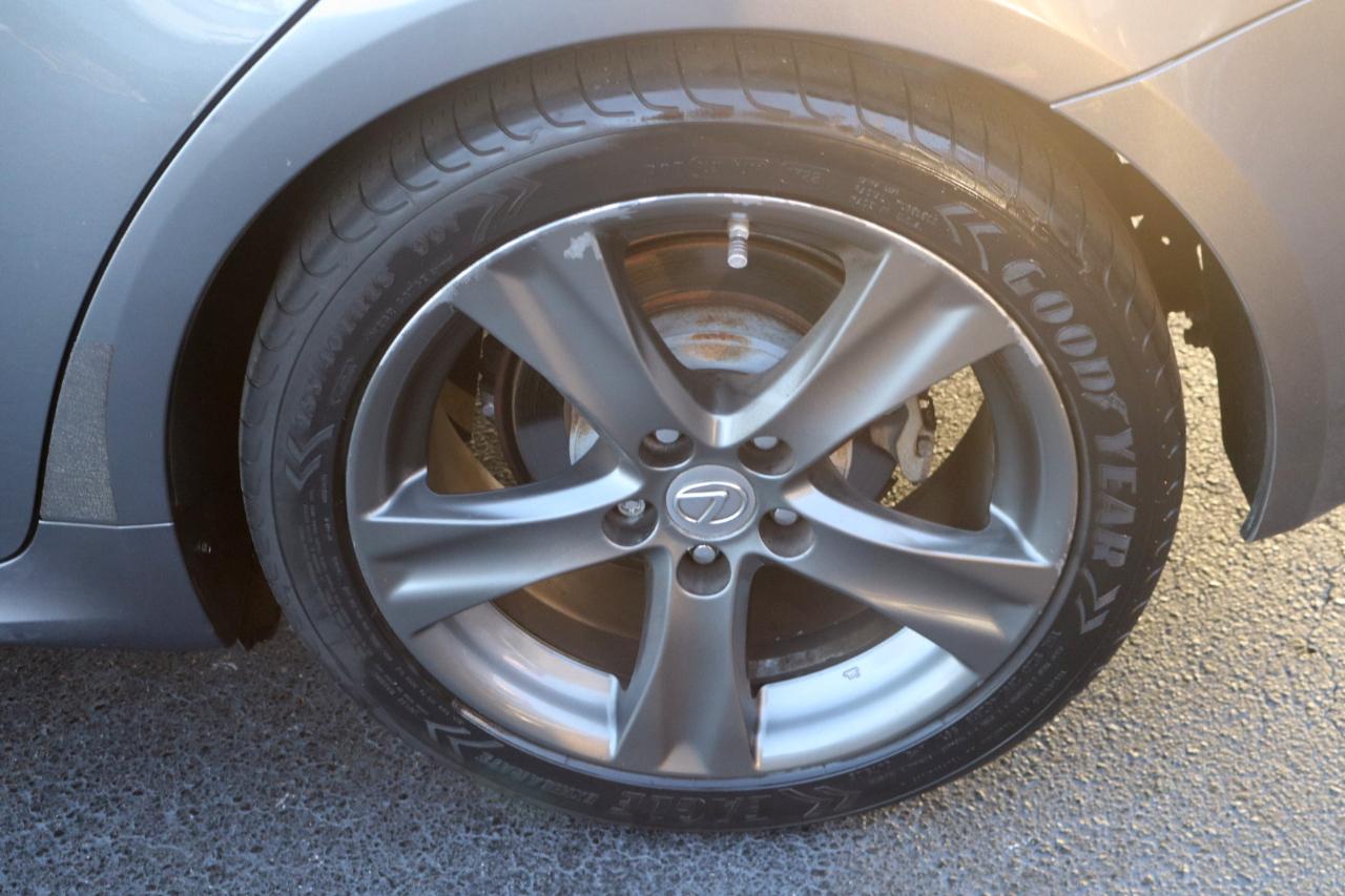 Lexus IS 250 4dr Sport Sdn RWD 2012
