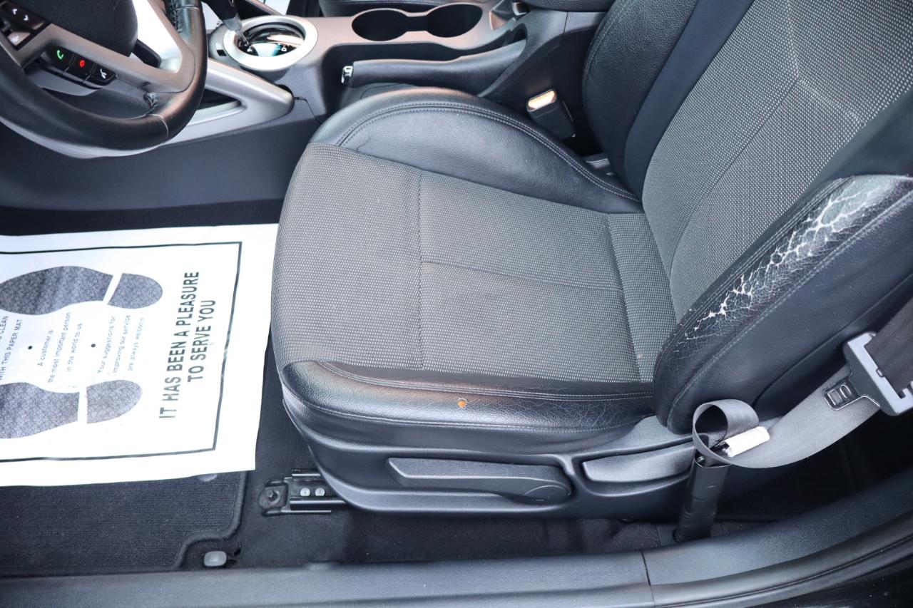 Hyundai Veloster 3dr Cpe Auto 2016
