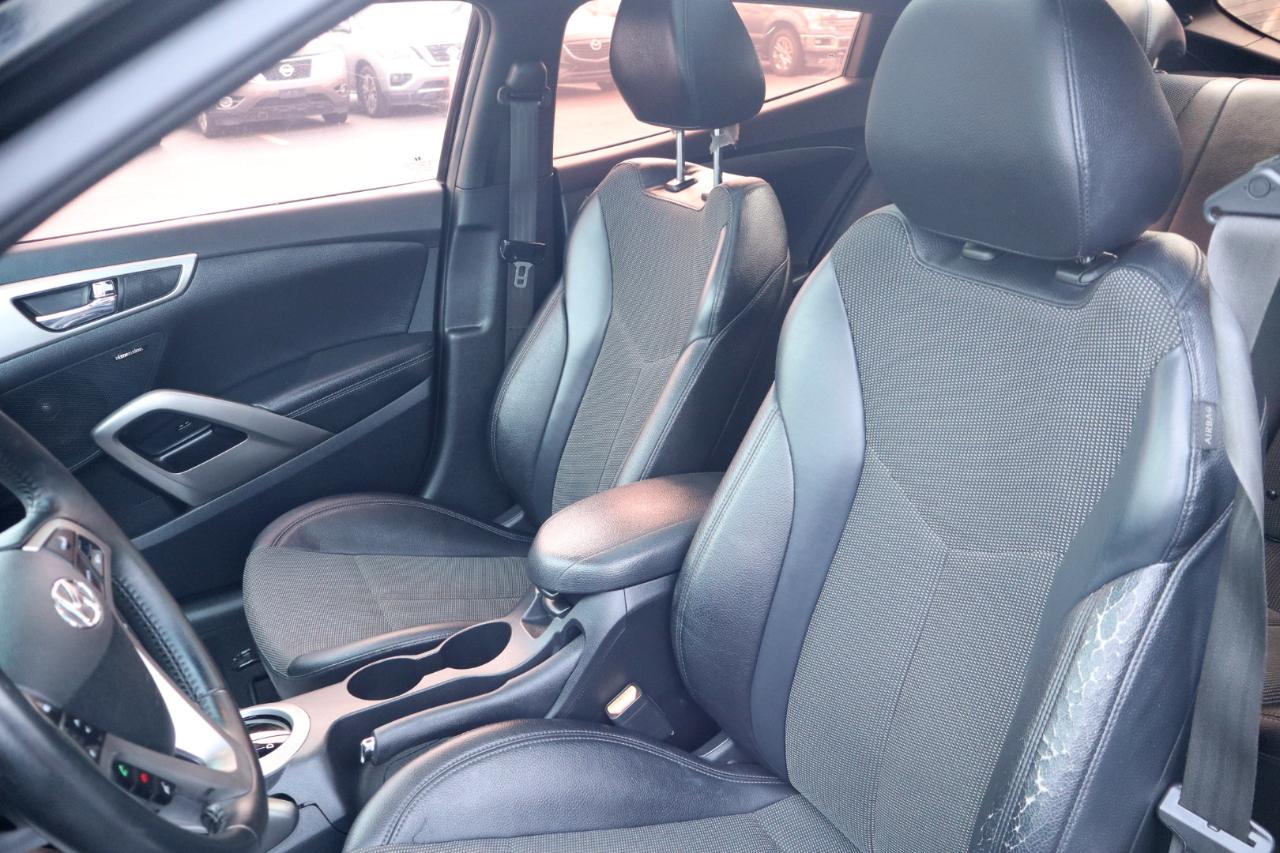 Hyundai Veloster 3dr Cpe Auto 2016