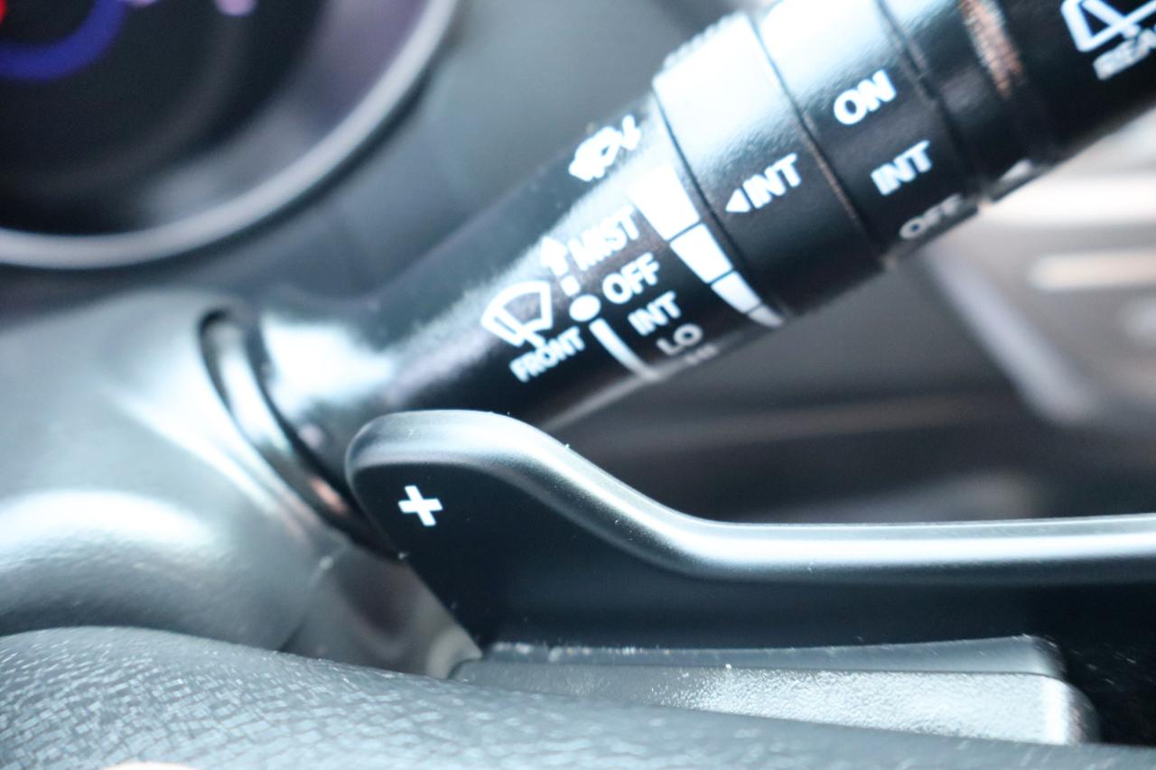 Hyundai Veloster 3dr Cpe Auto 2016