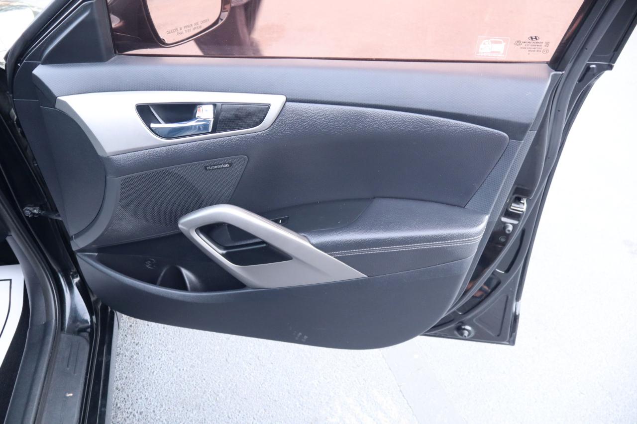 Hyundai Veloster 3dr Cpe Auto 2016