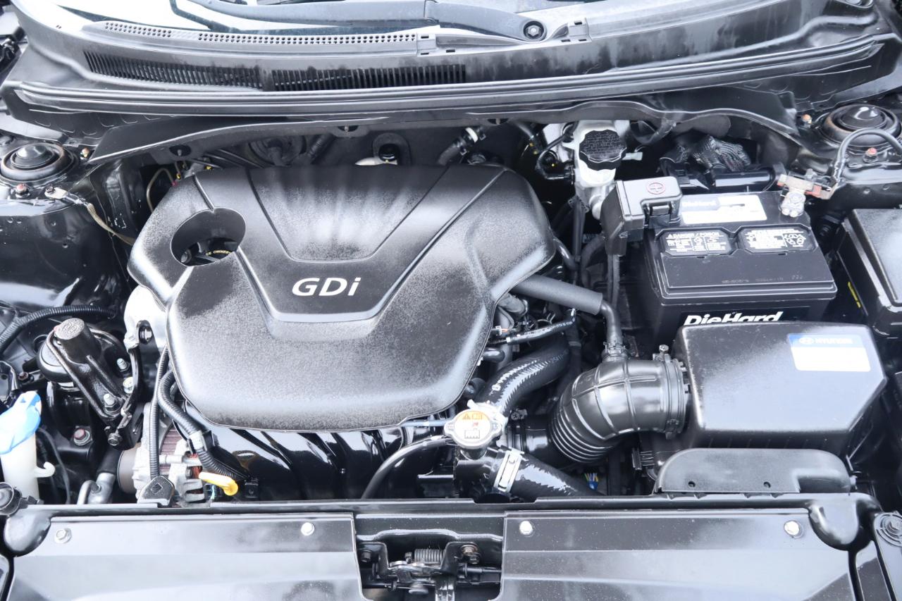 Hyundai Veloster 3dr Cpe Auto 2016