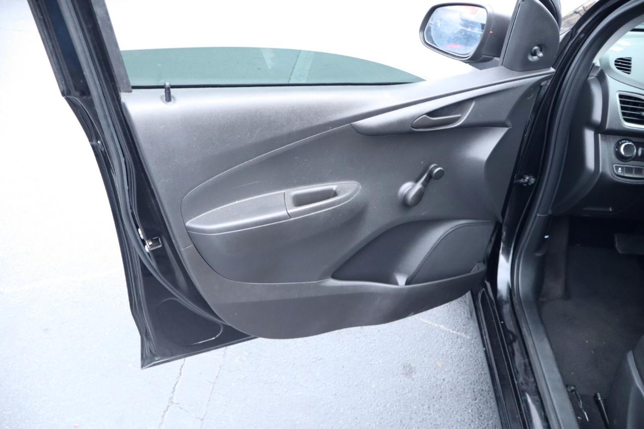 Chevrolet Spark 4dr HB CVT LS 2021