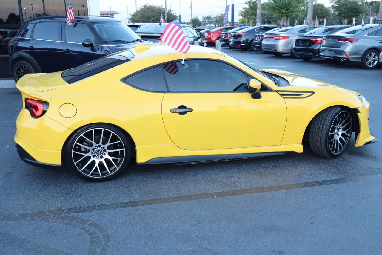 Scion FR-S 2dr Cpe Man Release Series 1.0 (Natl) 2015