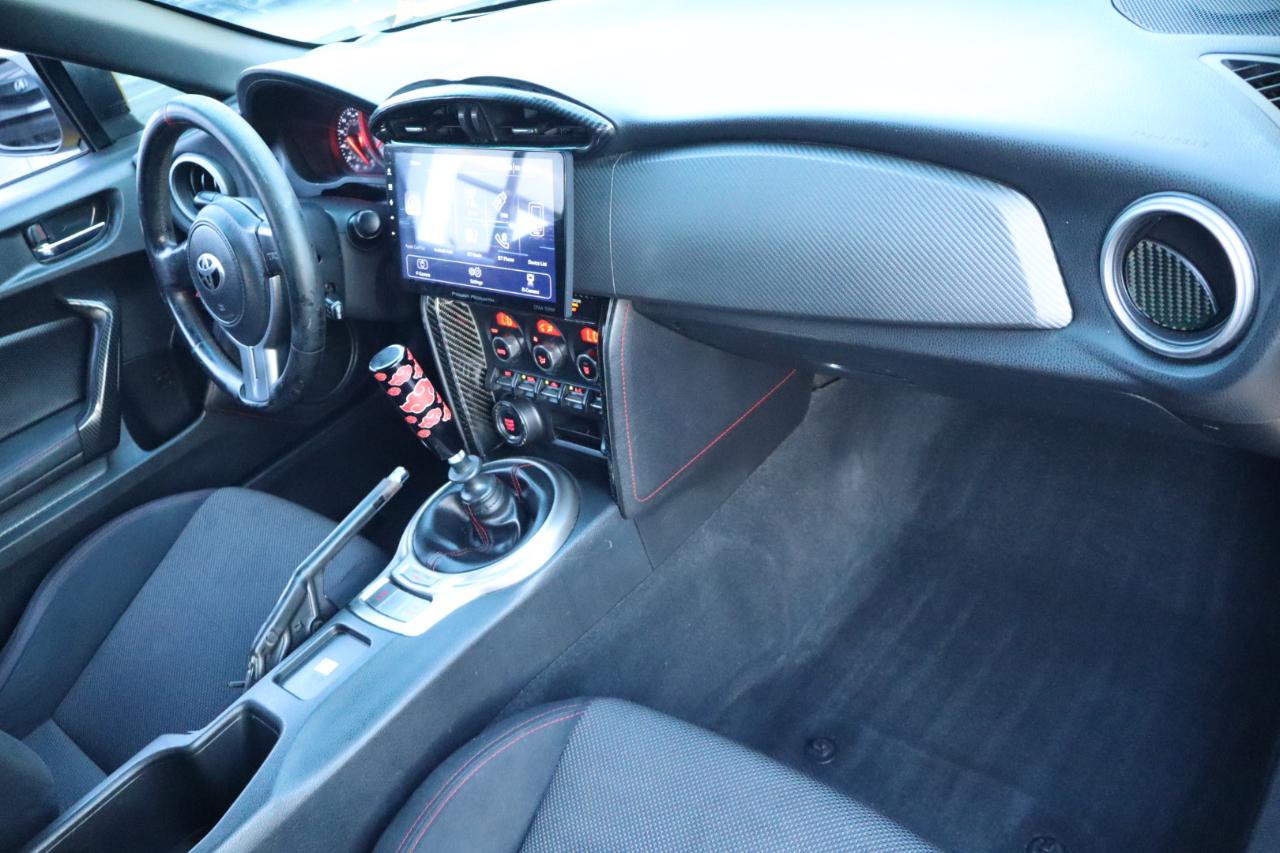 Scion FR-S 2dr Cpe Man Release Series 1.0 (Natl) 2015