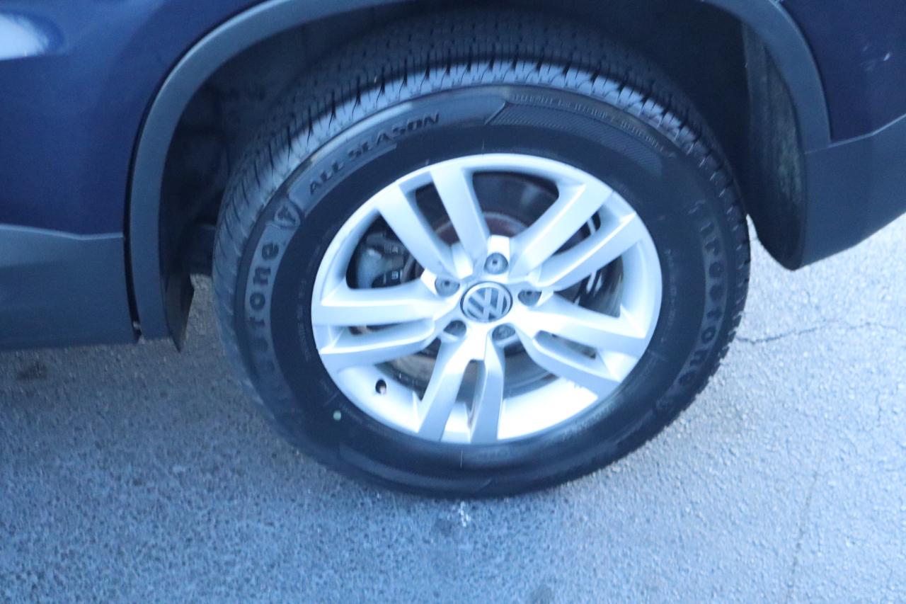 Volkswagen Tiguan 2WD 4dr Auto S 2015