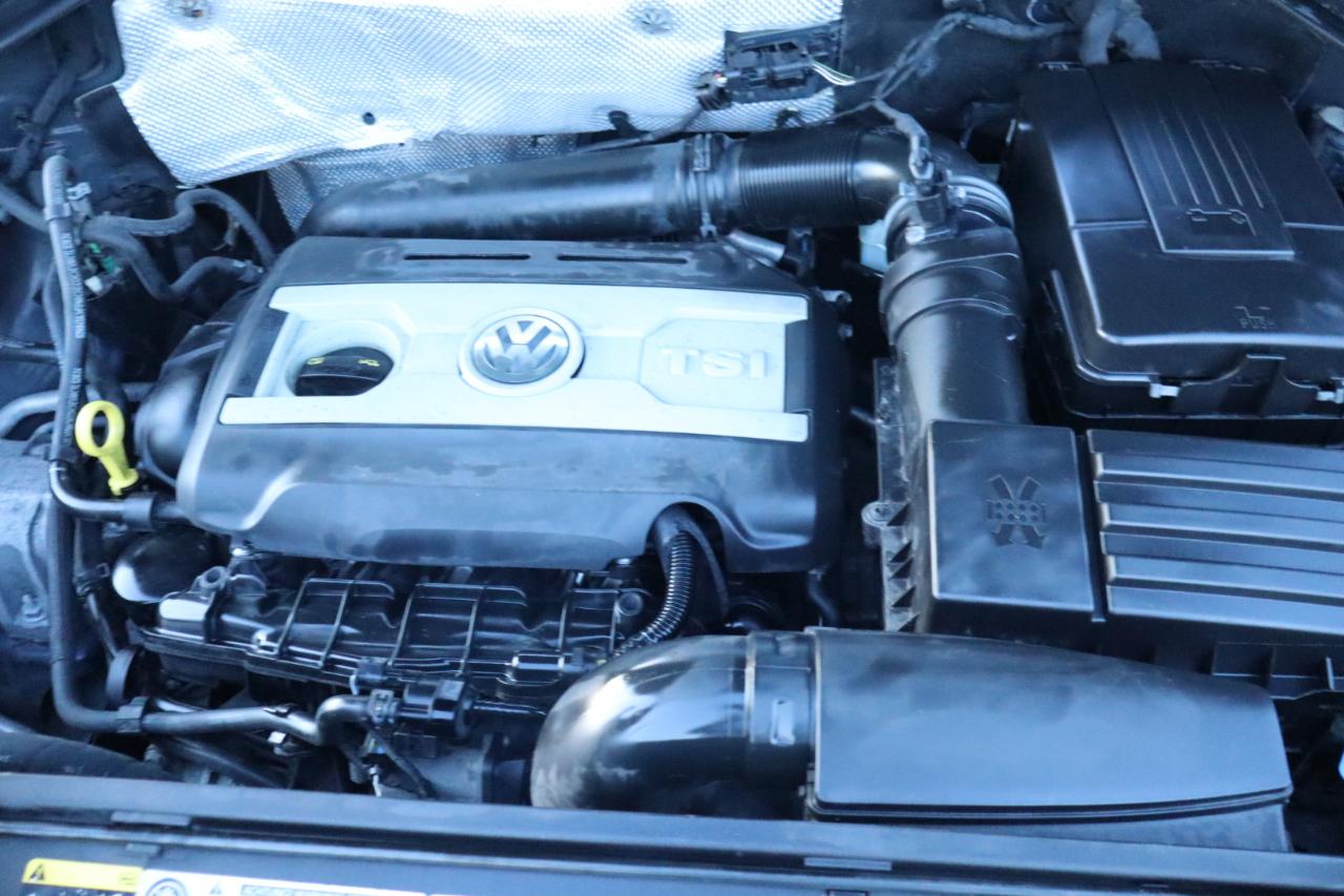 Volkswagen Tiguan 2WD 4dr Auto S 2015