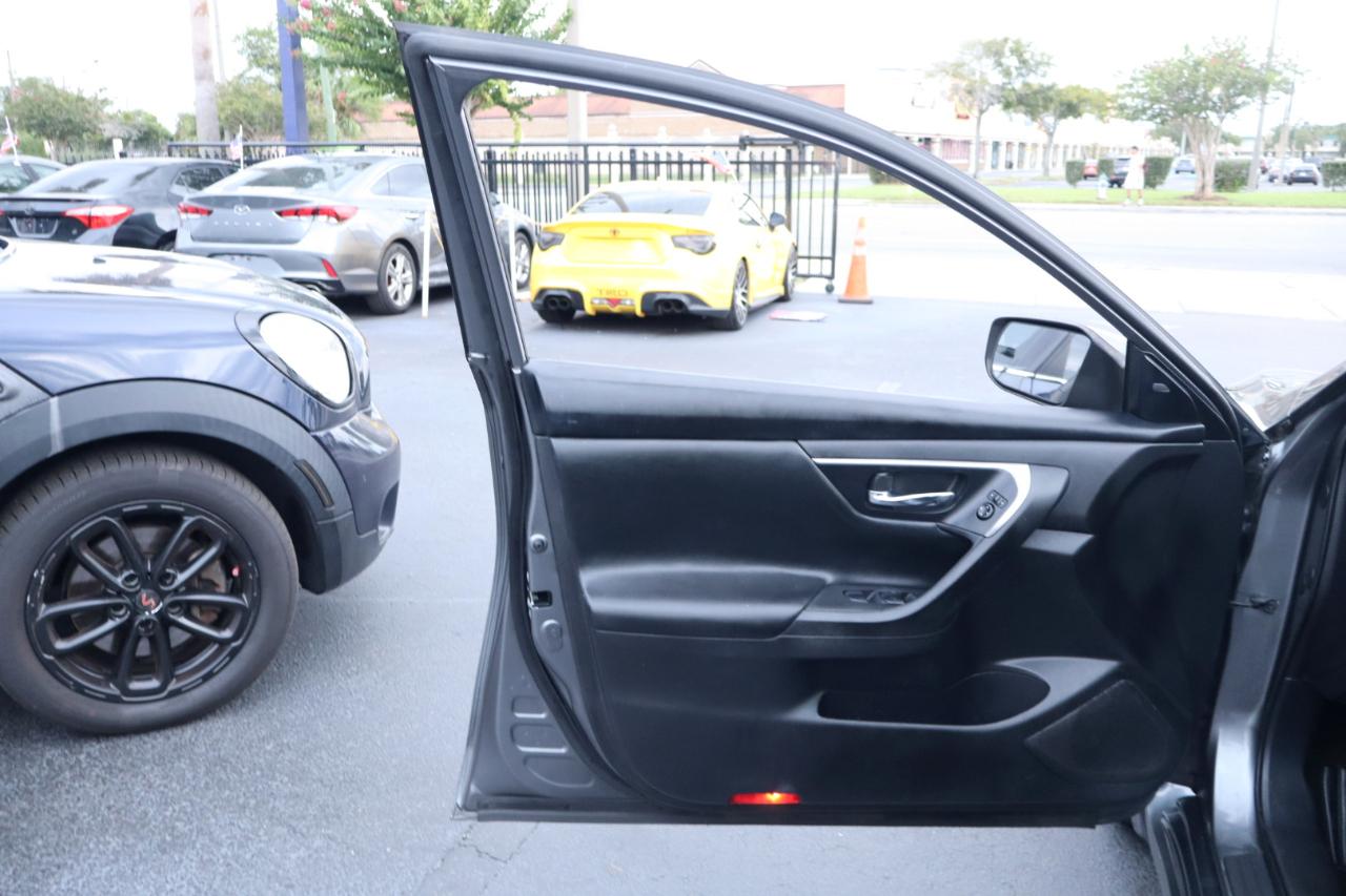 Nissan Altima 4dr Sdn I4 2.5 SV 2016