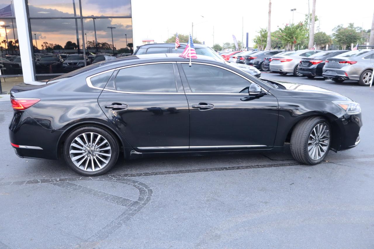 Kia Cadenza Premium Sedan 2017