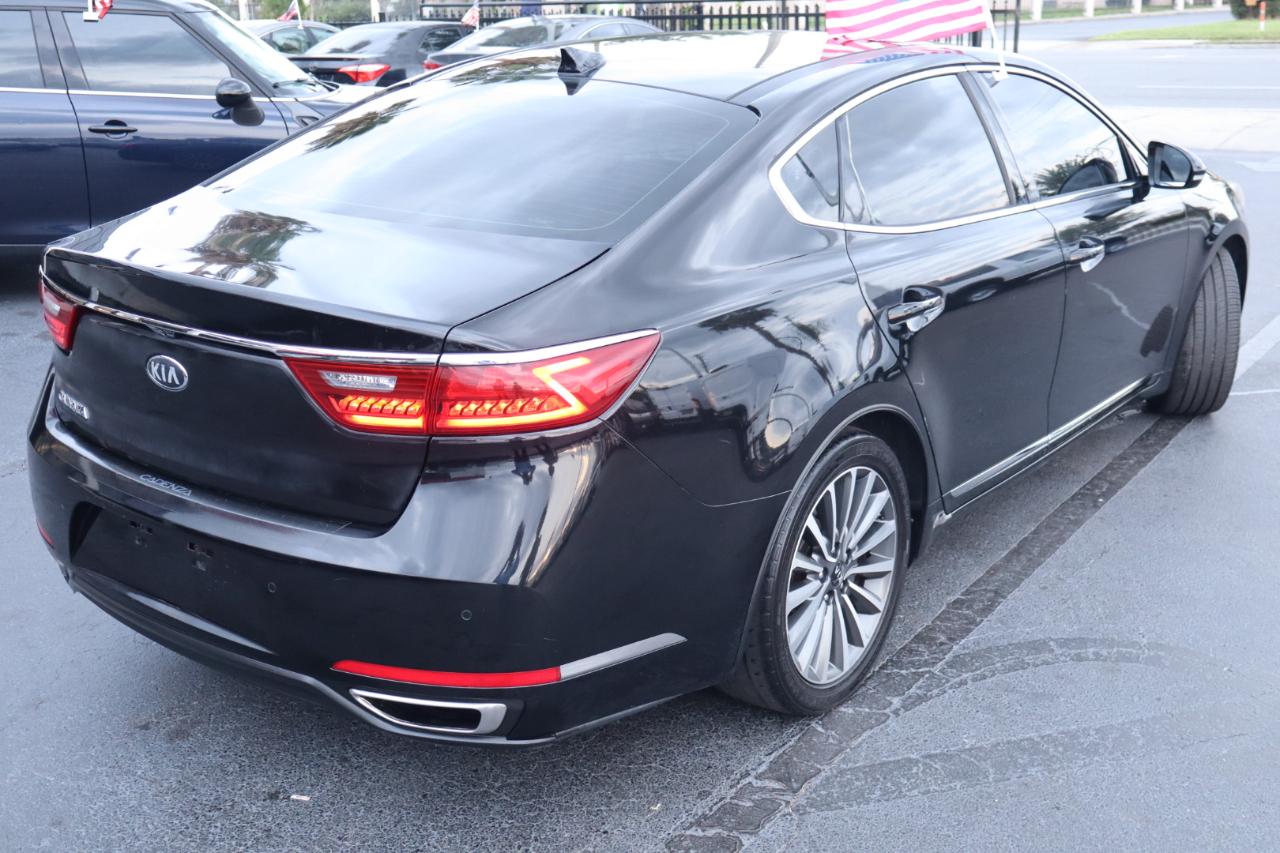 Kia Cadenza Premium Sedan 2017