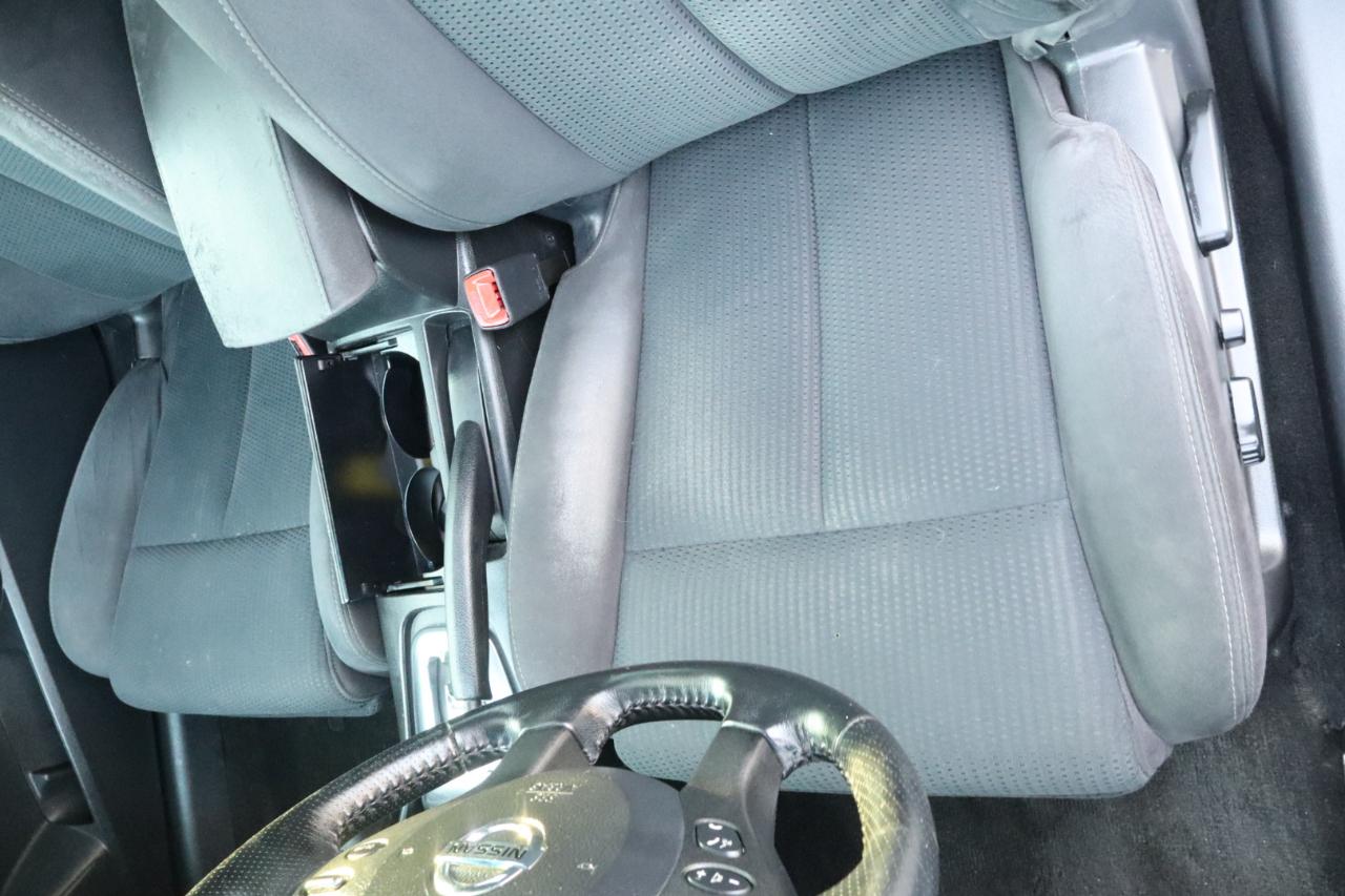 Nissan Altima 2dr Cpe I4 CVT 2.5 S 2012