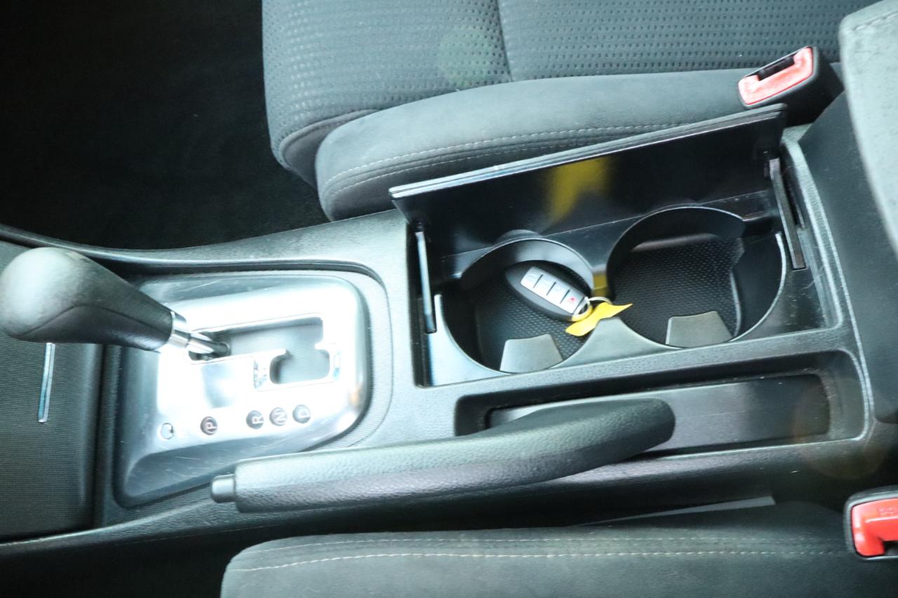 Nissan Altima 2dr Cpe I4 CVT 2.5 S 2012